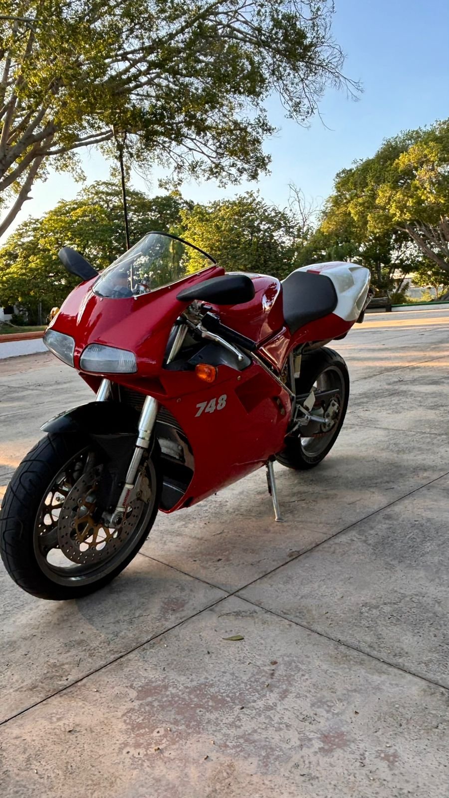 🍀 Gánate una Ducati 748 - Imagen 5